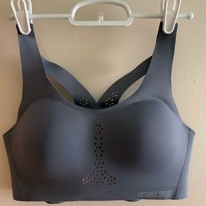 Victoria sport grey laser cut sports bra